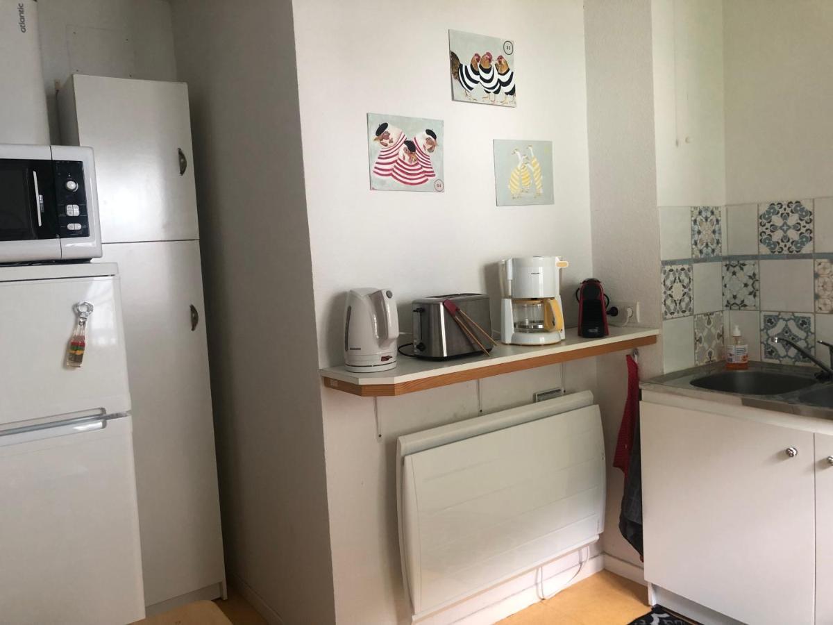 Grand Appartement En Rdc Vallee De Кампан Екстериор снимка